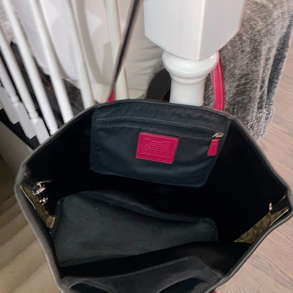 Coach Shoulder Bag - Black/Tan - Picture 6 of 7